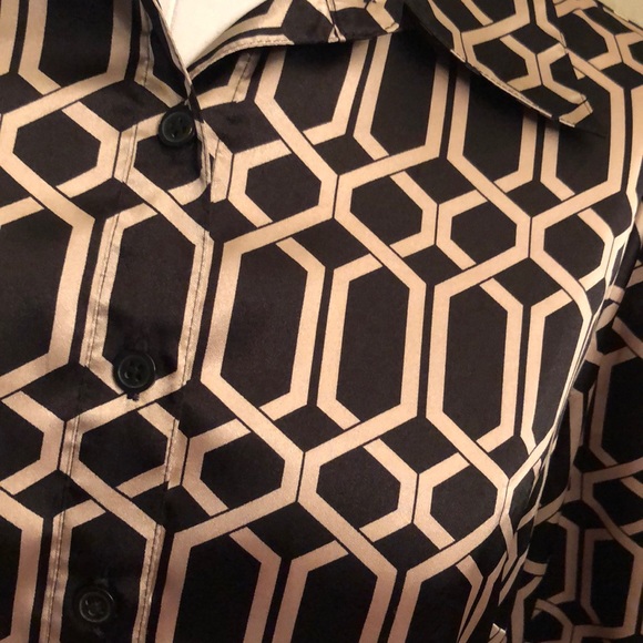 Like New-3/4 Button Front Blouse-Black&Pewter-S 10 - Picture 5 of 12